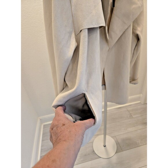 T Tahari Womens S Jacket Faux Suede Draped Lapel Beige Urban Chic NWT $118 - Picture 4 of 10